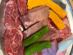 -和牛放题的殿堂 肉屋横丁(秋叶原店)