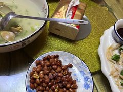 -超越海鲜屋(飞龙物业店)