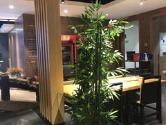 -百年石锅饭(阿里郎美食街店)