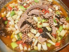 -三叔特色自贡菜(中海国际店)