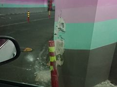 -白玉兰广场停车场