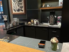 -星巴克(杭州湖滨银泰E区店)