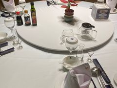 -红鼎豆捞·非遗鲍皇汤火锅(宝丰路店)