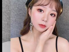 -金夫人化妆摄影职业培训学校