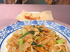 -耶里夏丽·丝路国际新疆菜·清真食品(徐汇南丹东路臻选店)