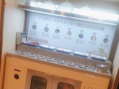 -七欣天香辣蟹火锅(闵行浦江欢乐颂店)