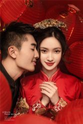 -易摄影婚纱摄影工作室