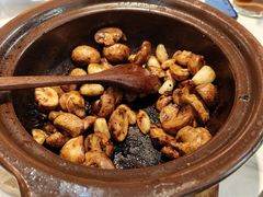 黑椒蘑菇煲-火啫啫·粤式啫啫煲(南通首店)