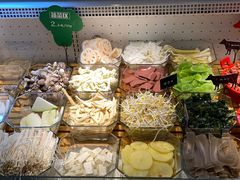 -成都你六姐·牛肉冒菜(上海环宇荟店)