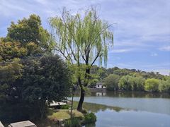 -绍兴东湖风景区