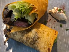 煎牛里脊卷饼-Moka Bros 摩卡站(西单大悦城店)