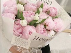 -花邻FloweringLife花艺气球派对(武康大楼店)