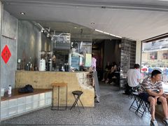 -BE NORMAL CAFE(霞溪路店)