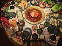 鸳鸯锅-哥老官重庆美蛙鱼头(虹口龙之梦店)