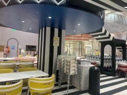 -奈尔宝·儿童乐园·亲子餐厅(鄞州万达店)