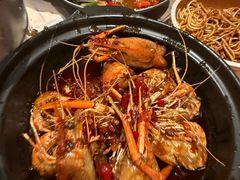 -巴厘龙虾·榜首油焖大虾(音乐学院·沿江酒馆店)