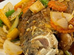 -Dang restaurant (patong phuket)