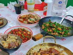 -堂瓦里·33年传统赣菜(第一街区店)