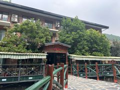 -北京水岸山吧度假村(雁栖镇店)