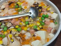 三鲜浇汁豆腐-新侨小馆(东直门北小街店)