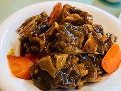 红烧牛尾-福寿斋·老北京铜锅涮肉·烤鸭(顺义总店)