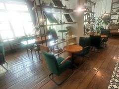 -雕刻时光咖啡馆(交大店)