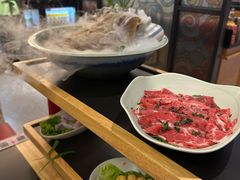 -廖掌柜·重庆鲜货火锅(上海首店)
