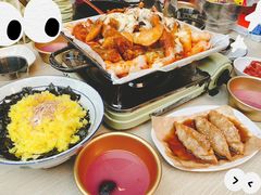 夏星芝士排骨锅-夏星酒馆(剑桥公社店)
