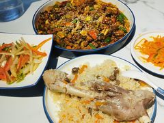 -欧提汗·新疆餐厅·清真(银都路店)