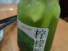 -莱莱小笼·乔艾