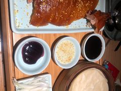 -青年公社烤鸭(滨湖银泰店)