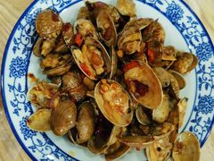 -江城燕子大排档(江汉路步行街店)