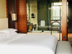 -广州汇华希尔顿逸林酒店
