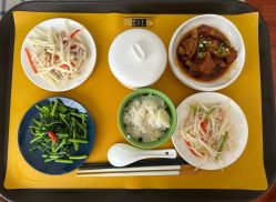 -月之旅·尊 高端月子会所(科馨别墅一店)