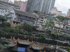 -包整·丝娃娃(一览甲秀楼风景店)