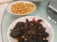 -刘姐啤酒鱼民族演艺餐厅(西街总店)
