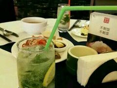 莫吉托-东方红海鲜百汇(国际大厦店)