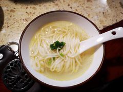 华夏一面-先机泉水鸡汤(南山老君洞店)