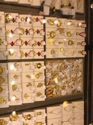 点击看大图 -老凤祥银楼(五角场万达广场店)