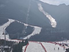 -鳌山滑雪度假区