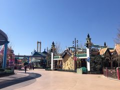 -七彩云南欢乐世界