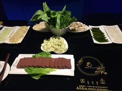 -唯爱KTV聚会餐厅(仙林东城汇店)