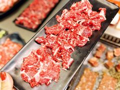 -牛里牛气· 榴莲海鲜鲜牛肉自助火锅·烤肉(华南城店)