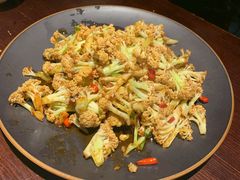 小炒有机花菜-Local泰莲庭(虹鳟鱼店)