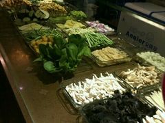 -食乐佳麻辣香锅(森林摩尔商业街区店)