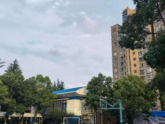 -上海市世外小学