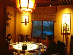 -不二舟食府(车站南路店)