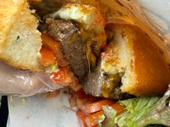 柠香蟹籽牛肉汉堡-JPG canteen(广州寺右公馆店)