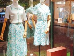 -王府井奥莱临潼小镇(临潼店)