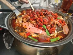 -辣尚瘾·烤鱼·新川菜(牡丹园直营店)